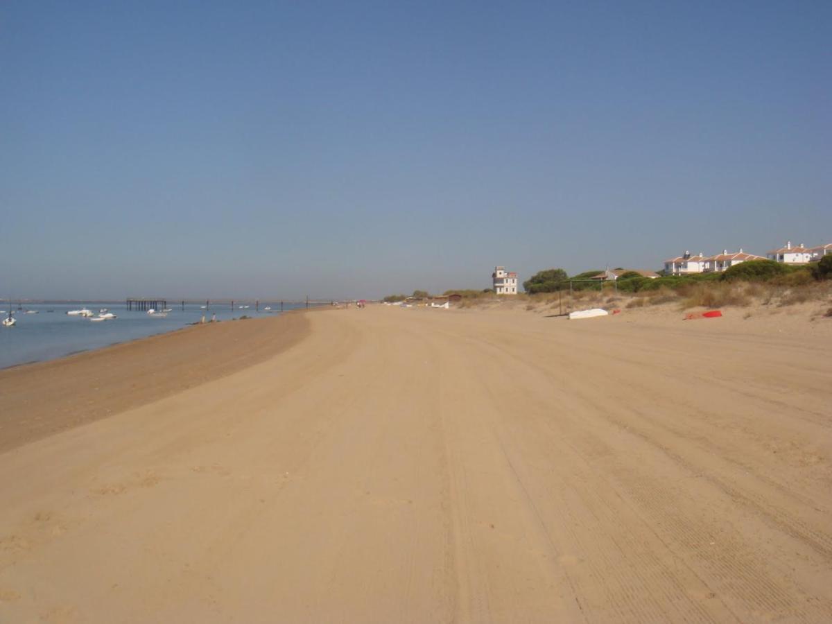 Casa Con Jardin En La Playa Villa Mazagon Exterior photo